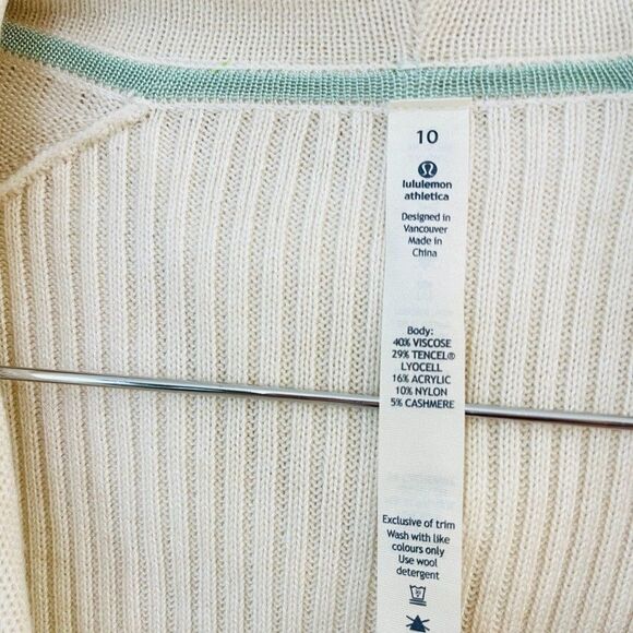 Lululemon Peace Of Mind Soft Wrap Hooded White Cardigan Sweater Size 10 - Picture 4 of 11